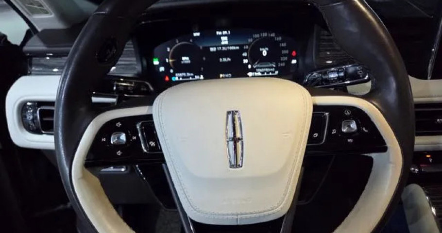 Lincoln Aviator 
