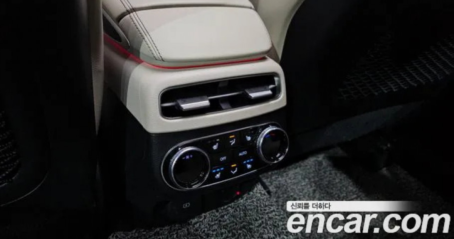 Genesis Gv70 