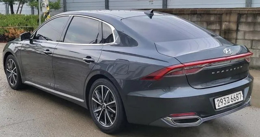 Hyundai Grandeur 