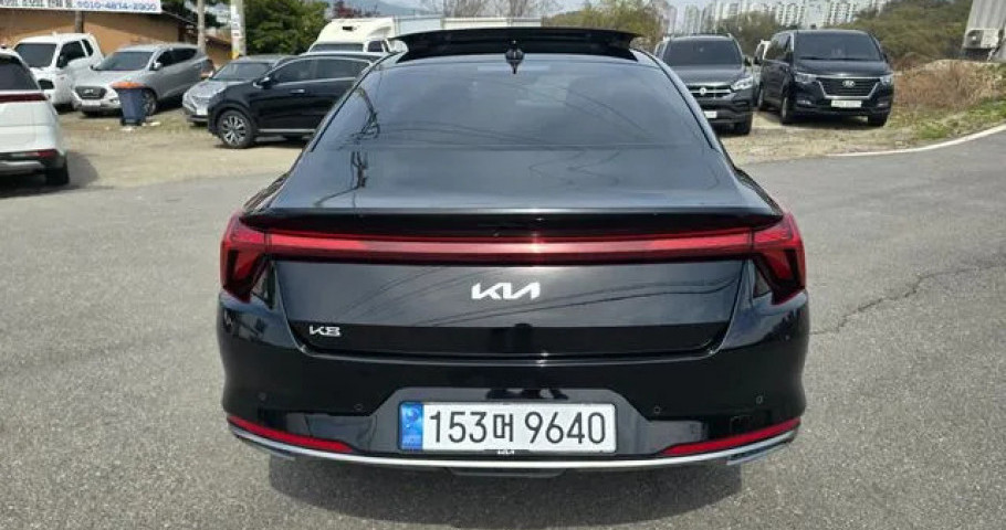 Kia K8 