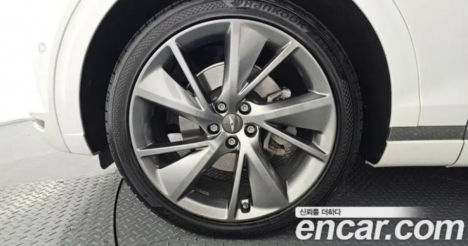 Genesis Gv70 