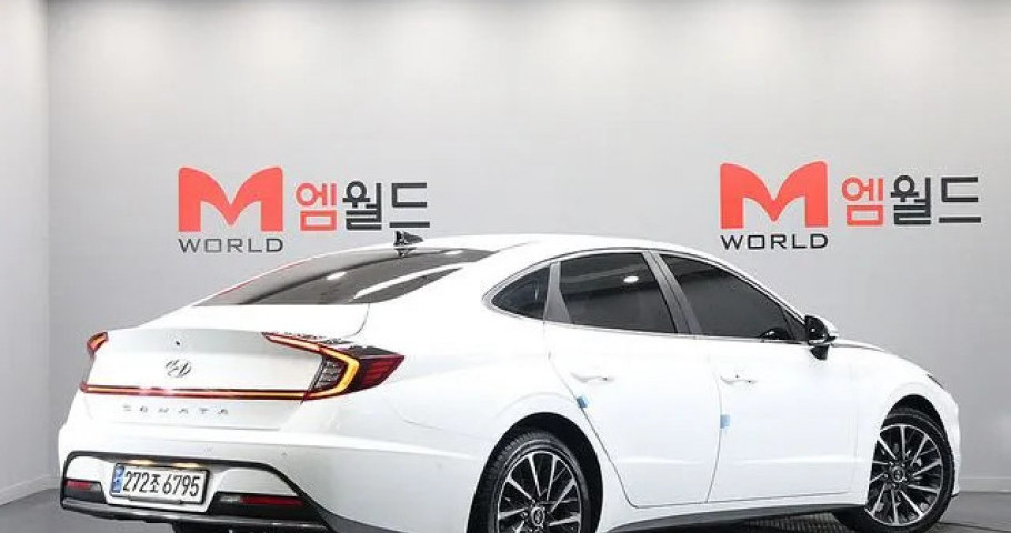 Hyundai Sonata 