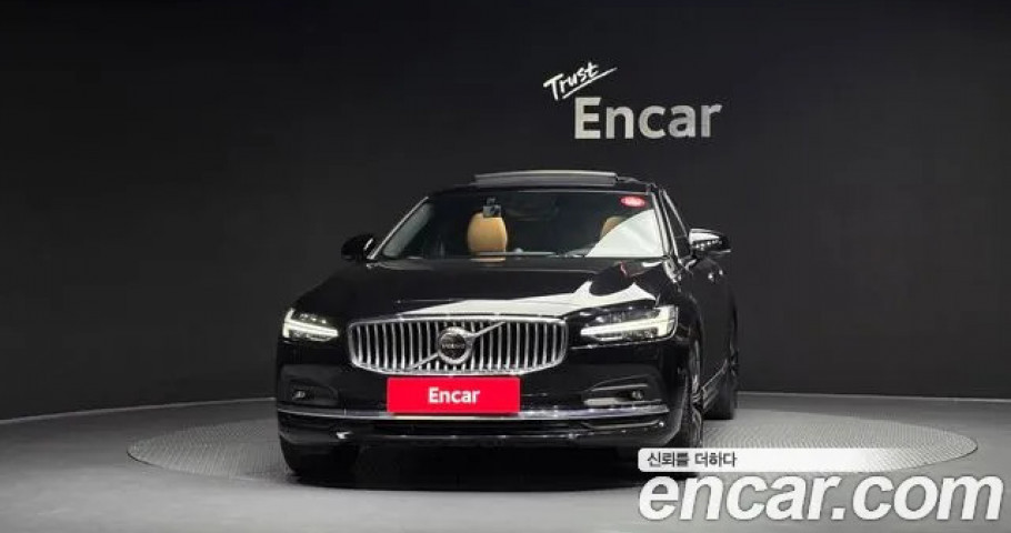 Volvo S90 