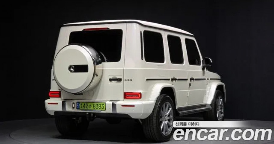 Mercedes-Benz G-Class 
