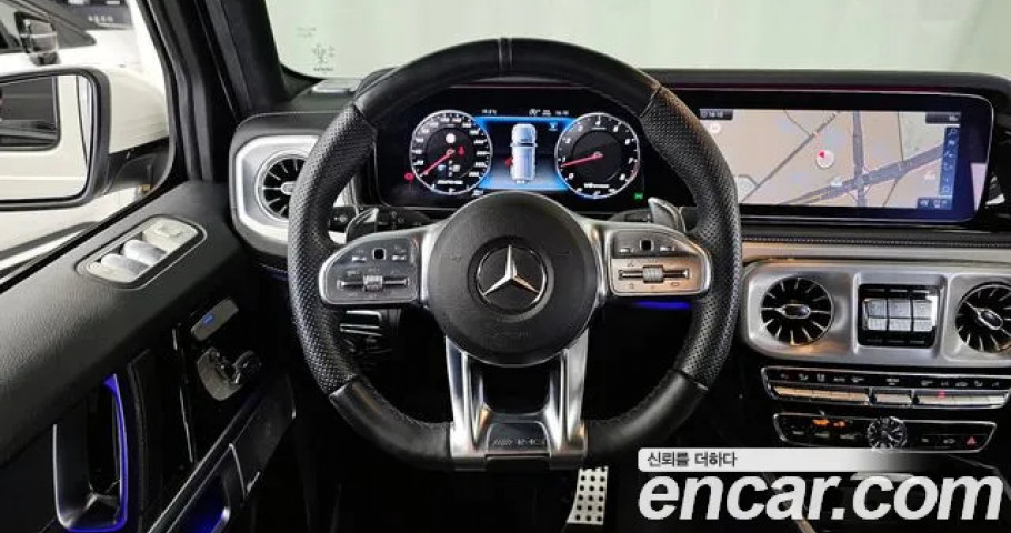 Mercedes-Benz G-Class 