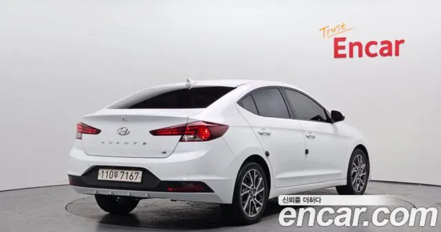 Hyundai Avante (Elantra) 