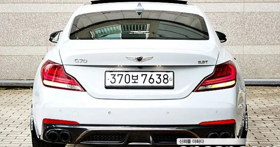 Genesis G70 