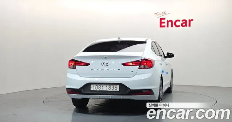 Hyundai Avante (Elantra) 