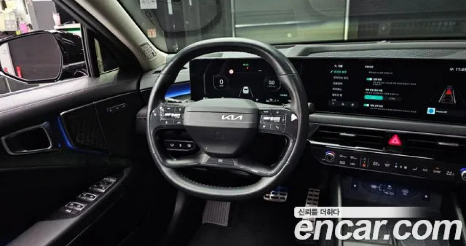 Kia K8 