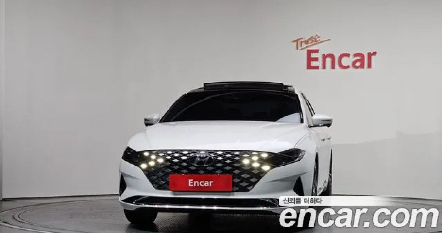 Hyundai Grandeur 
