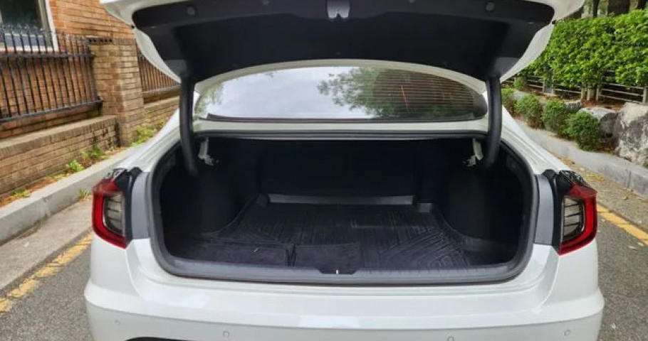 Hyundai Sonata 
