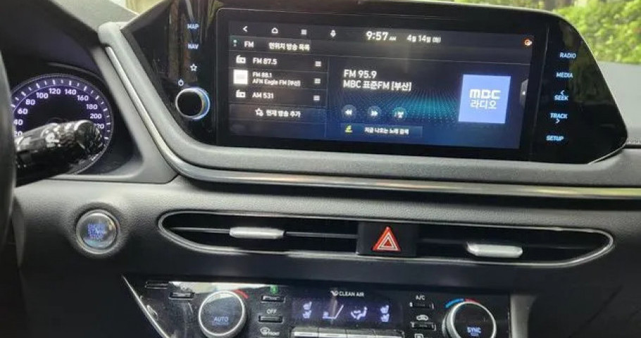 Hyundai Sonata 