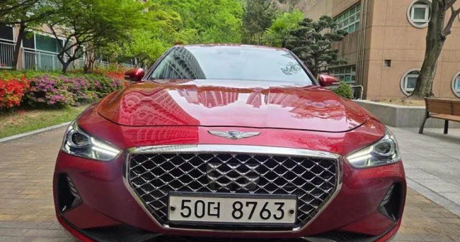 Genesis G70 