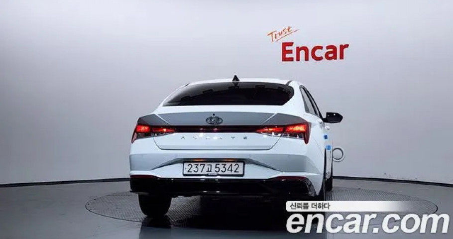 Hyundai Avante (Elantra) 