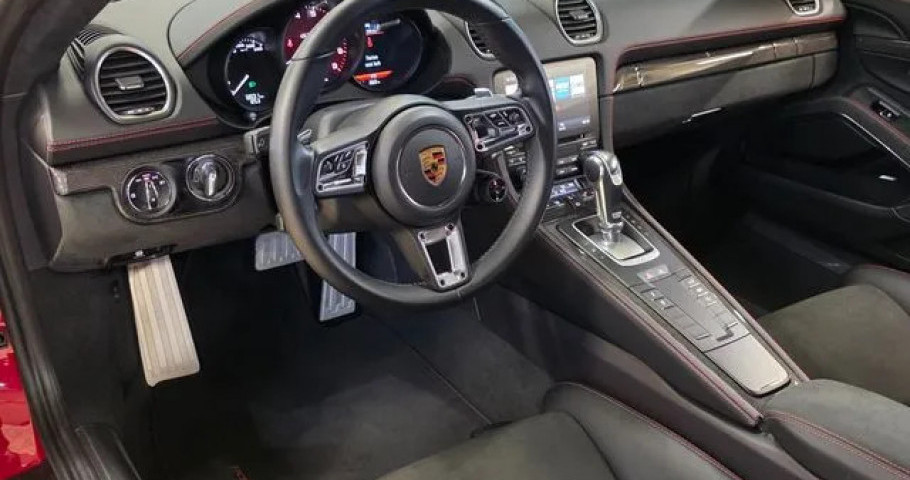 Porsche 718 
