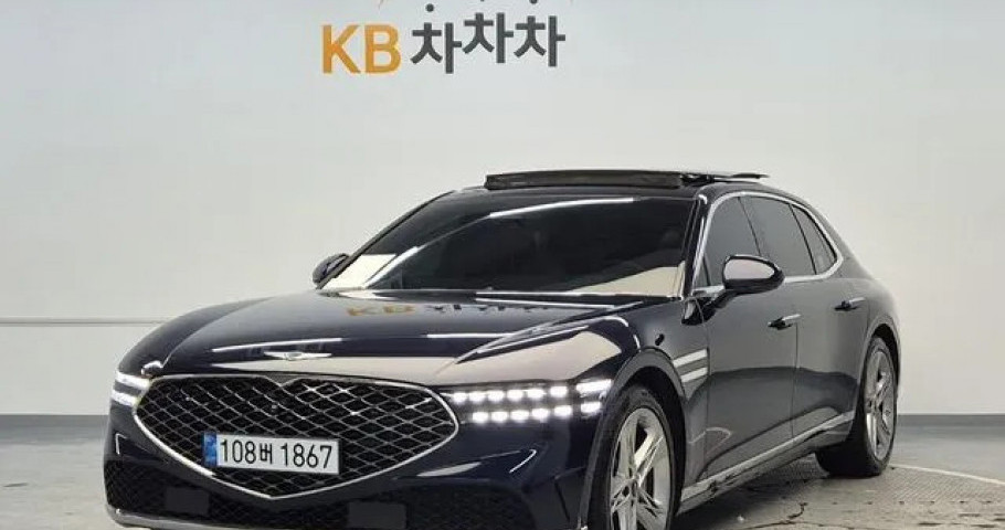 Genesis G90 