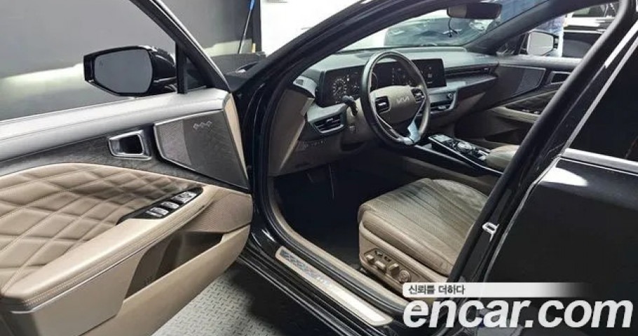 Kia K8 