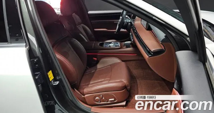 Genesis G90 