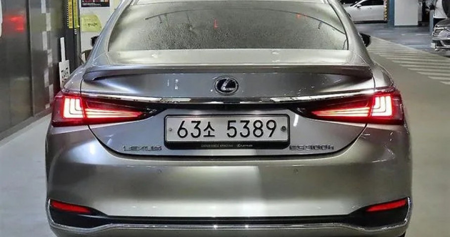 Lexus Es 