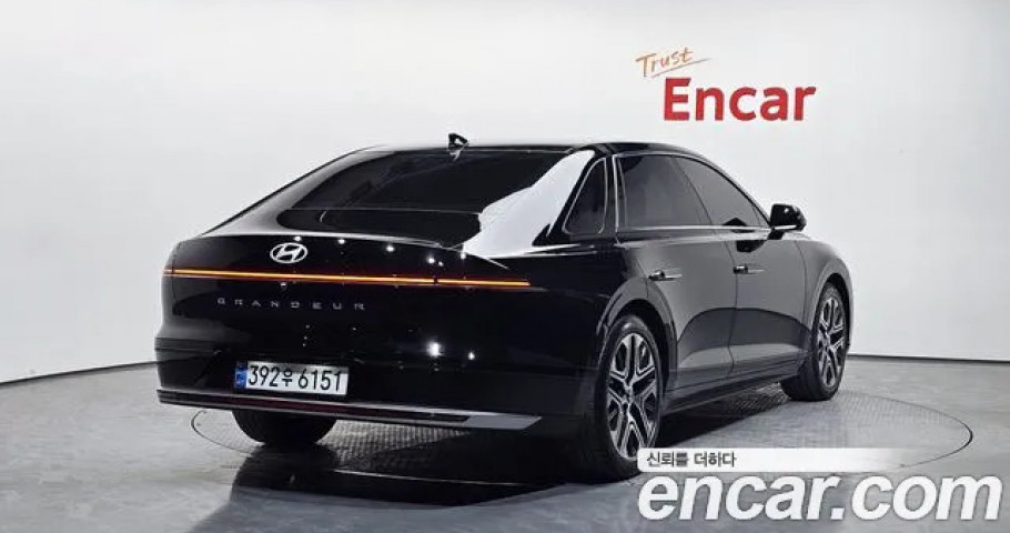 Hyundai Grandeur 
