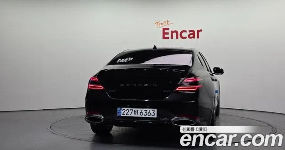 Genesis G70 