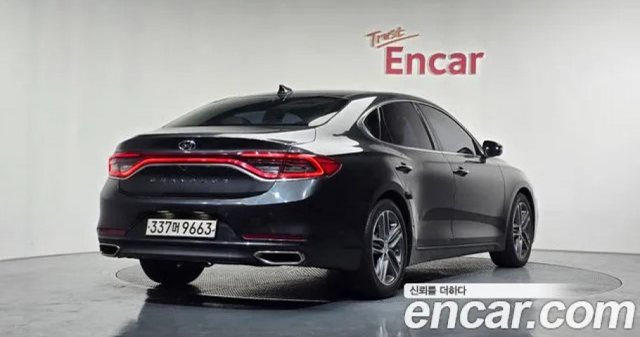 Hyundai Grandeur 