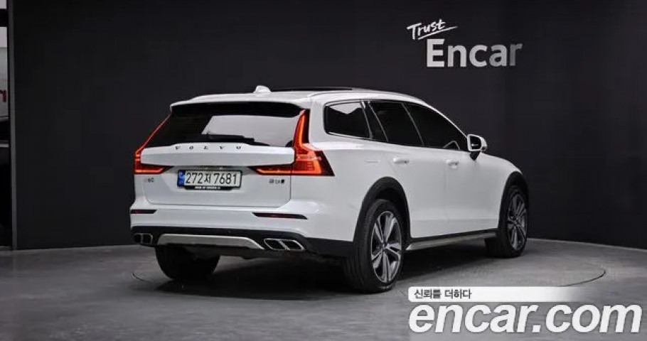 Volvo V60 