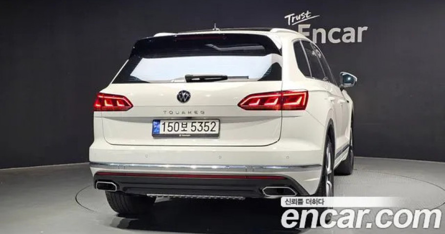Volkswagen Touareg 