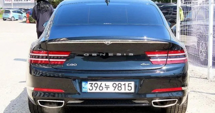 Genesis G80 