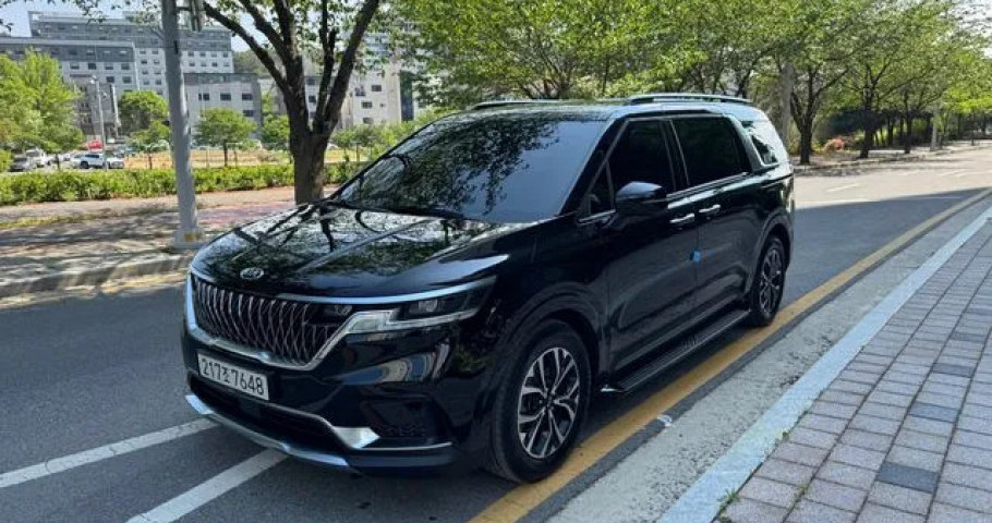 Kia Carnival 