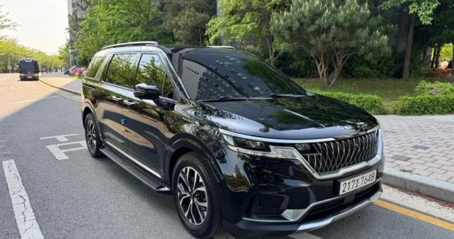 Kia Carnival 