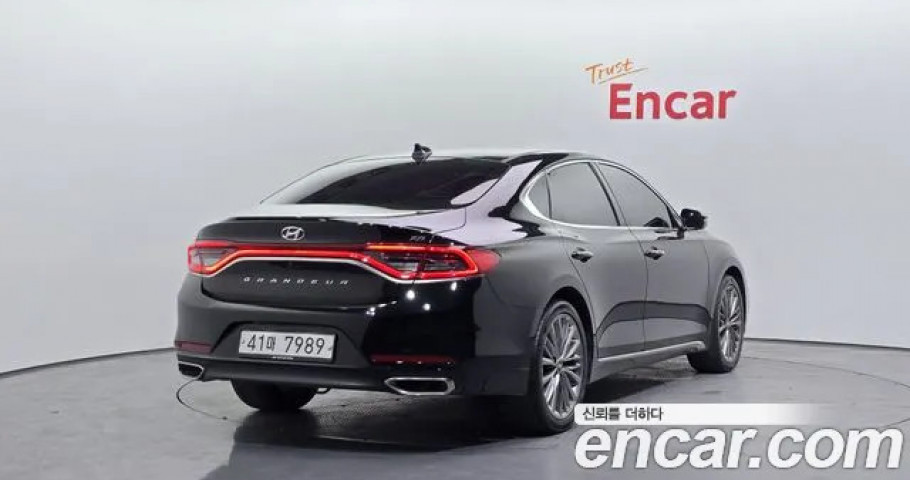 Hyundai Grandeur 