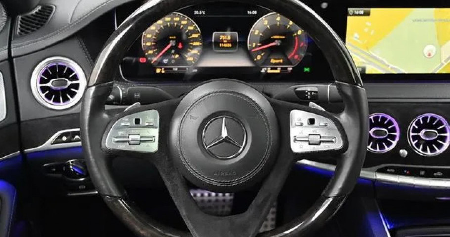 Mercedes-Benz S-Class 