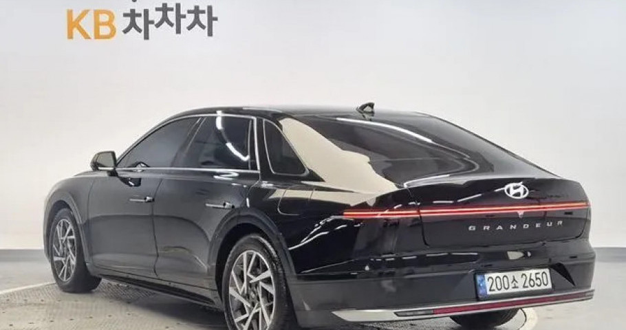 Hyundai Grandeur 