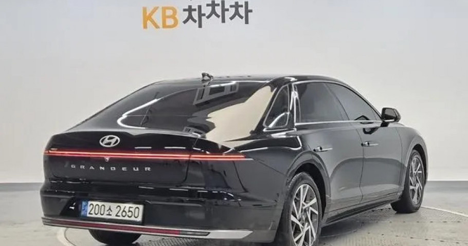 Hyundai Grandeur 
