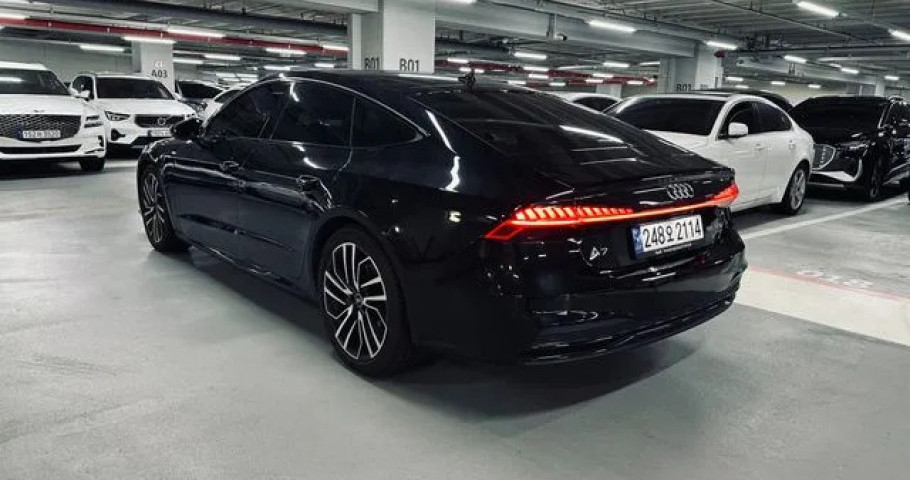 Audi A7 
