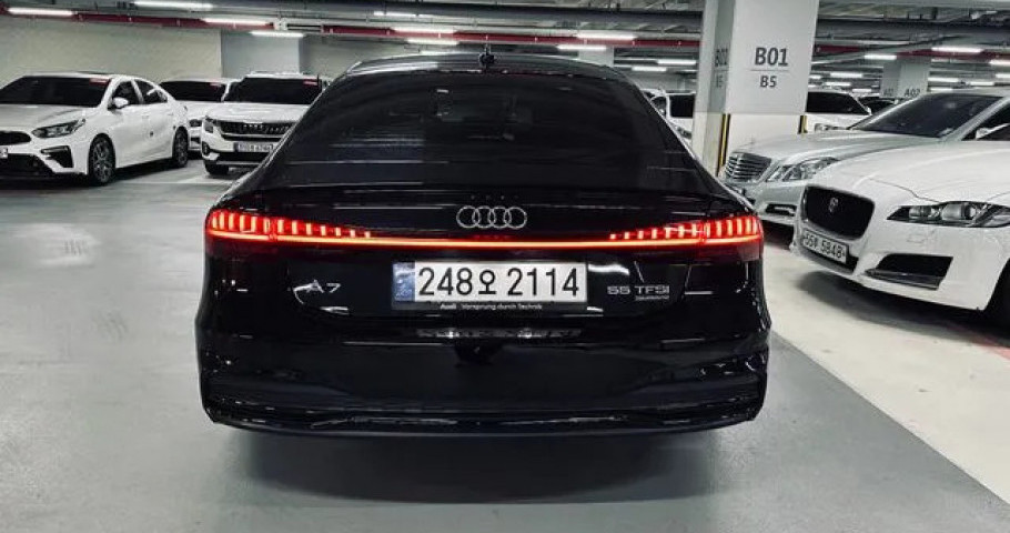 Audi A7 