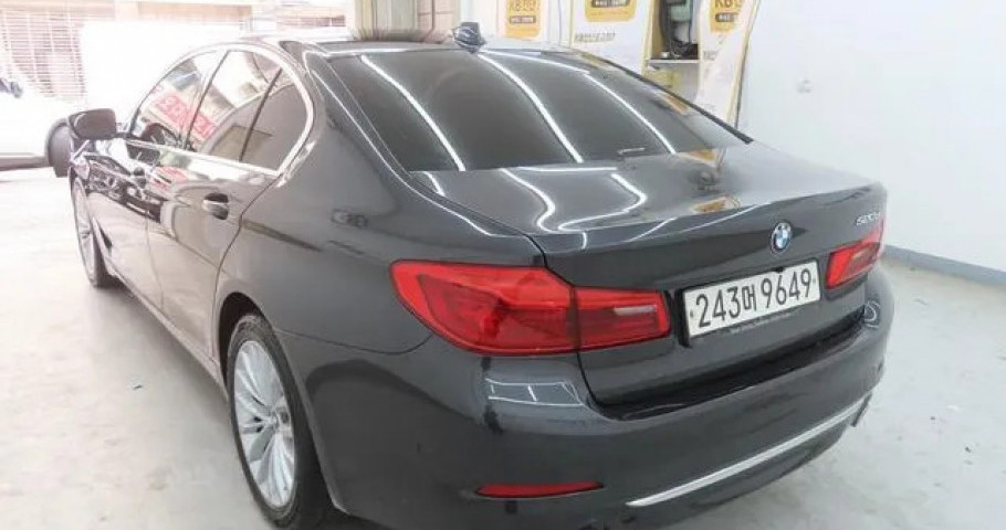 Bmw 5-Series 