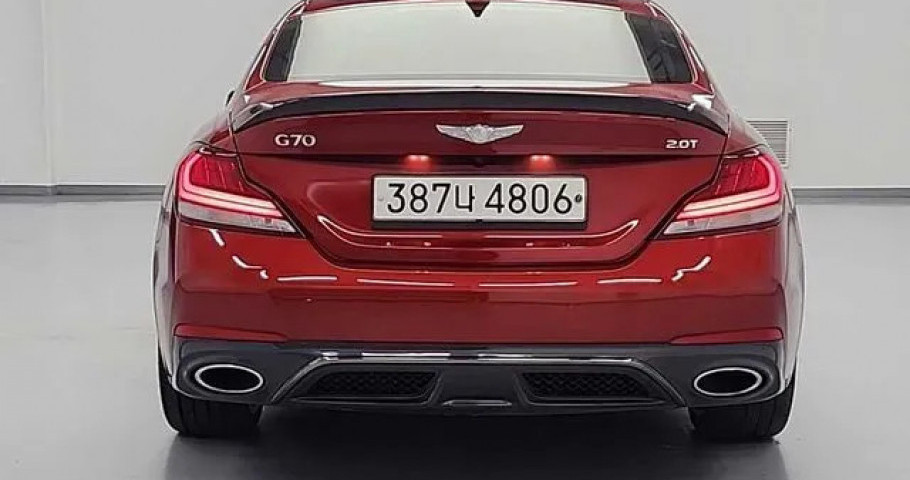Genesis G70 