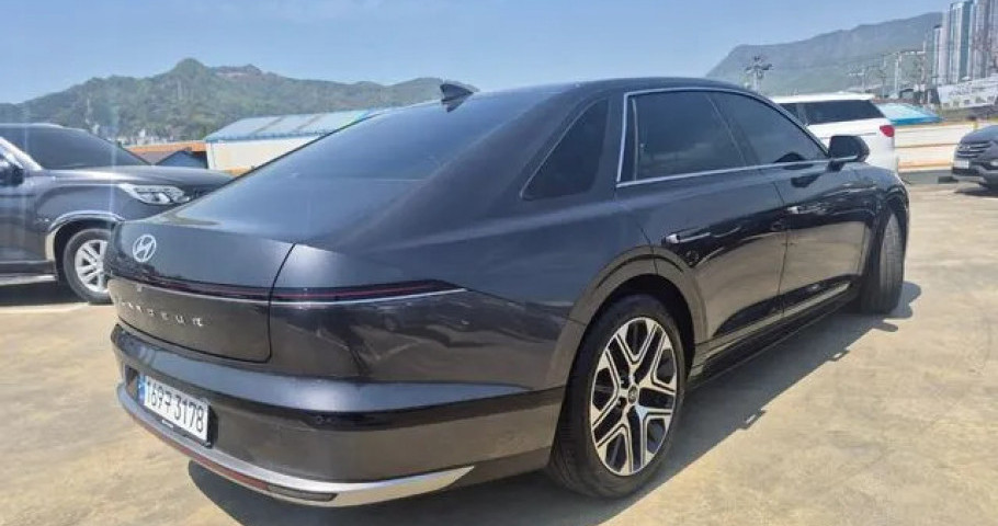 Hyundai Grandeur 