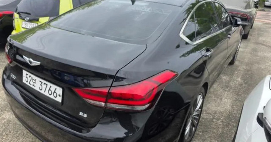 Genesis G80 