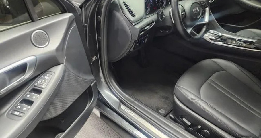 Hyundai Sonata 