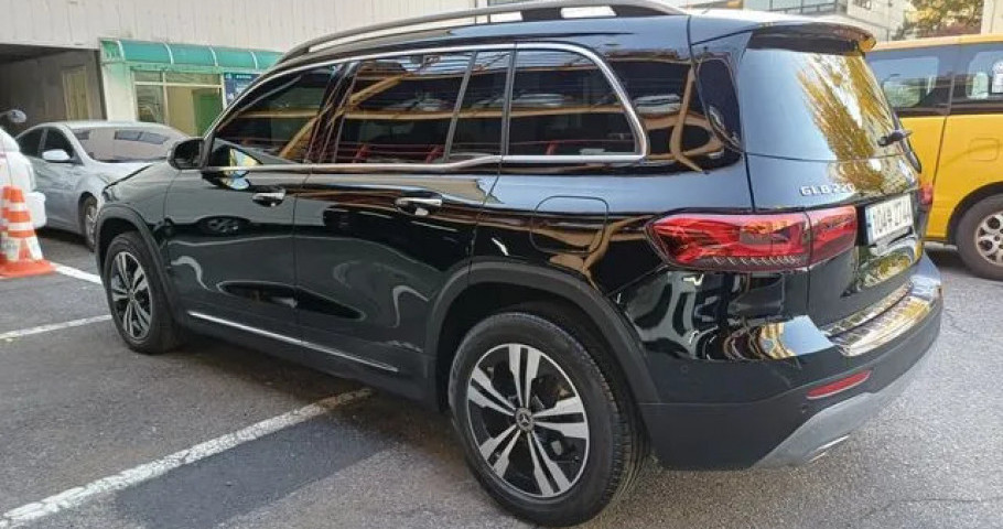 Mercedes-Benz Glb-Class 