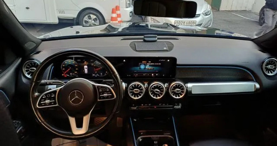 Mercedes-Benz Glb-Class 