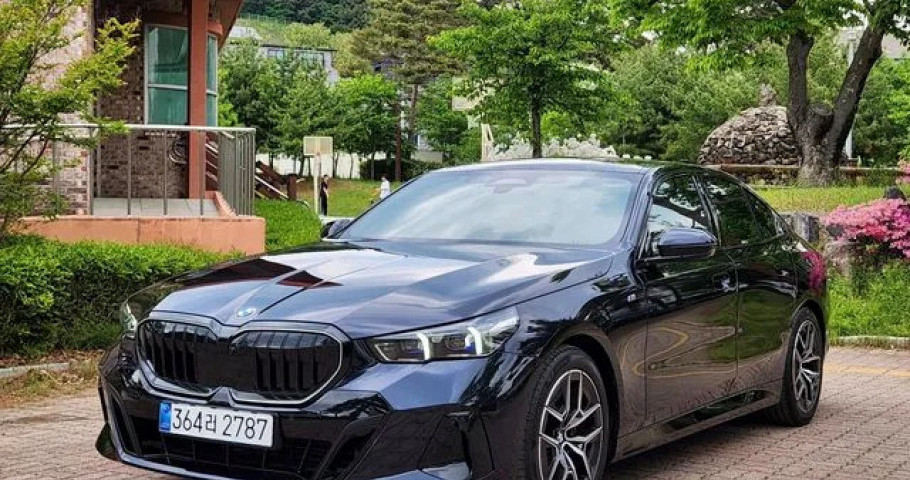 Bmw 5-Series 