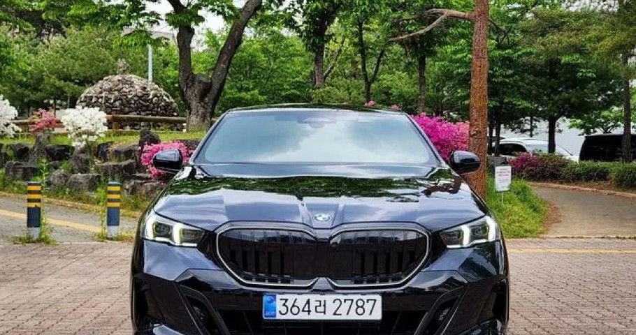 Bmw 5-Series 