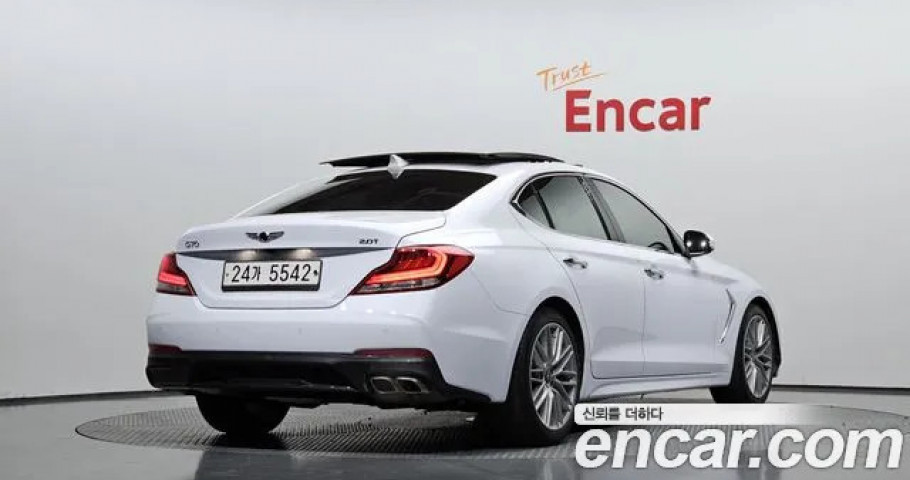 Genesis G70 