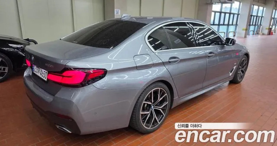 Bmw 5-Series 