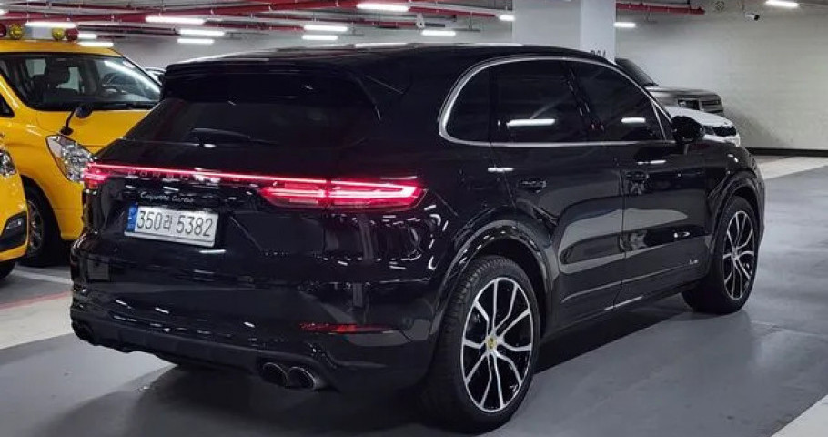 Porsche Cayenne 