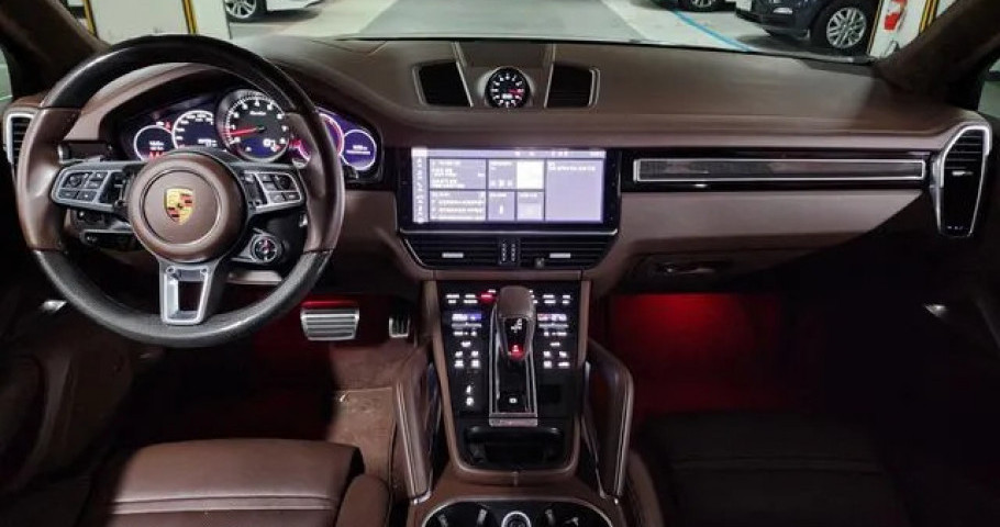 Porsche Cayenne 